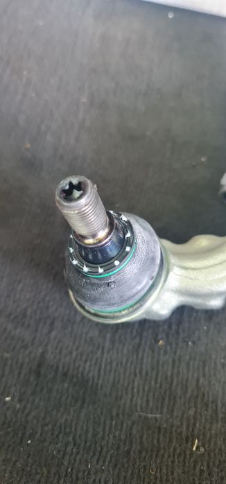 Долен Носач Mercedes w221 4 matic