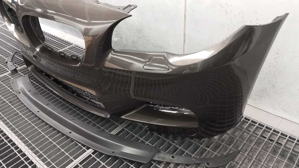 Bara Fata BMW F10 An 2010-2013 M Look (A17 (Maro))