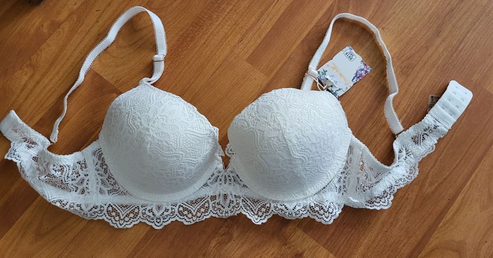 Sutien push up alb dantela 80C