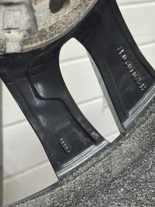 Зимние шины R19 с дисками