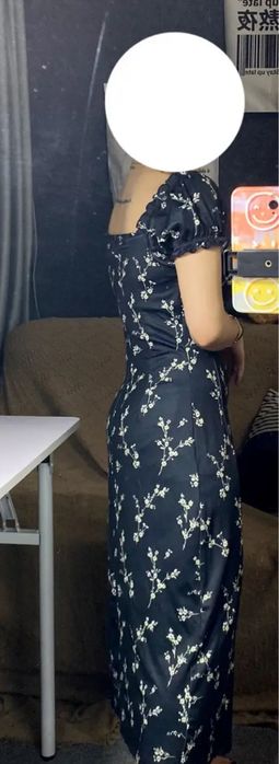 Продам новое платье