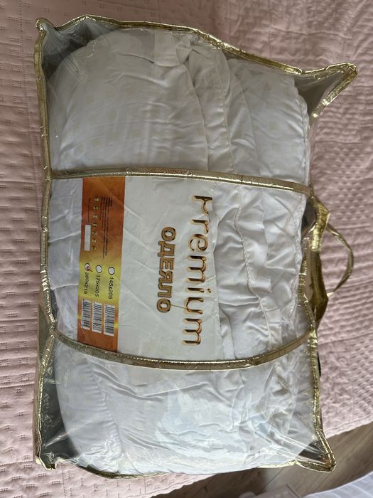 Одеяло новое. Продам, возможен торг