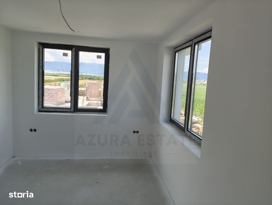 Casa premium 4 camere la alb teren de 310 mp 124 mp utili în Cristian