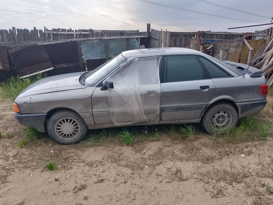 Продам Ауди 80 б3
