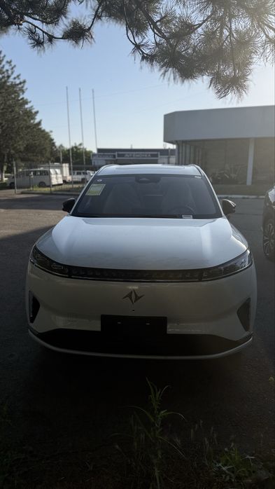Sotuvda tayyor Dongfeng ep008 26/26 gibrid