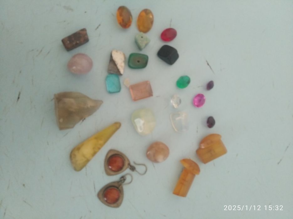 Сувенир, бусы из натуральных камней