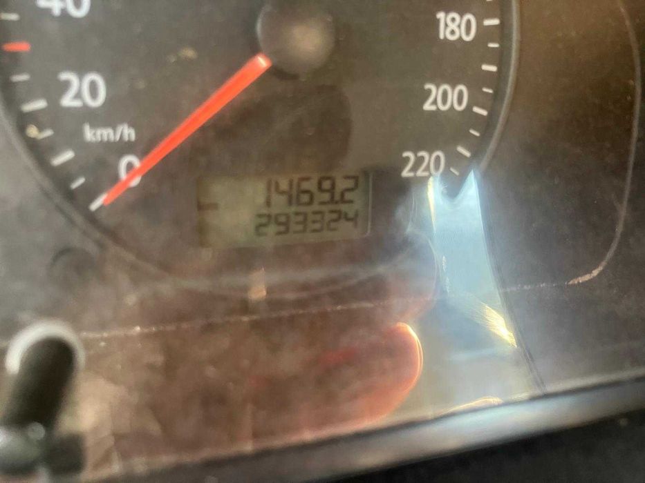 VW Transporter 8+1 model lung AC 1,9TDI