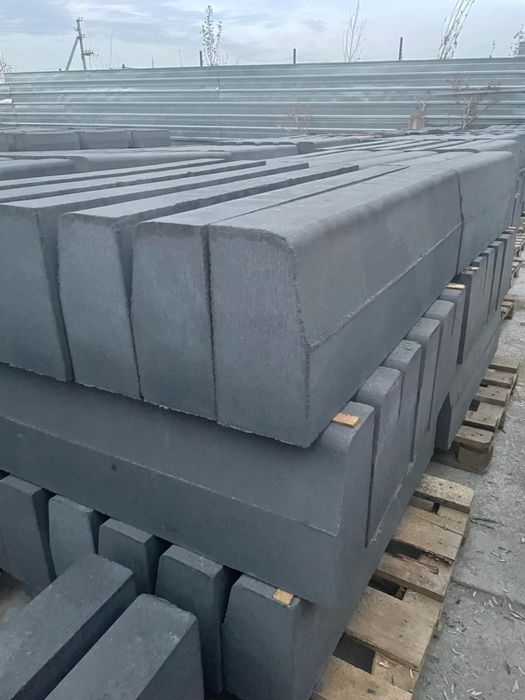 Бордюр, поребрик, брусчатка