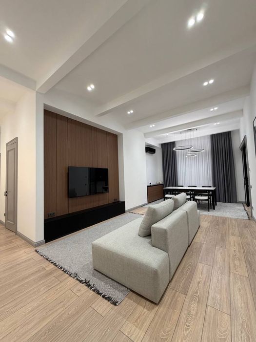 В продаже евро квартира ЖК Кипарис ц4 3/9/9 98квадрат