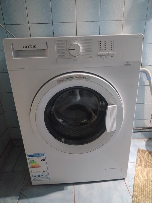 Mașină de spălat rufe