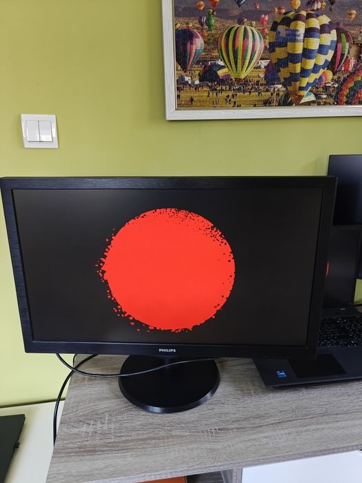 Монитор Philips 273V5LHSB