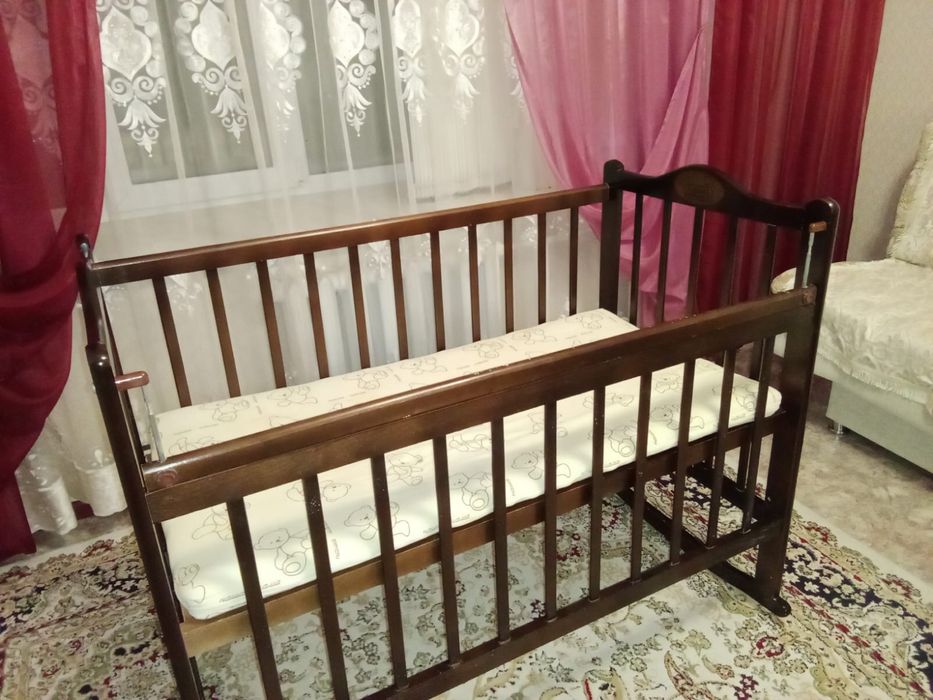 Продам детскую кровать