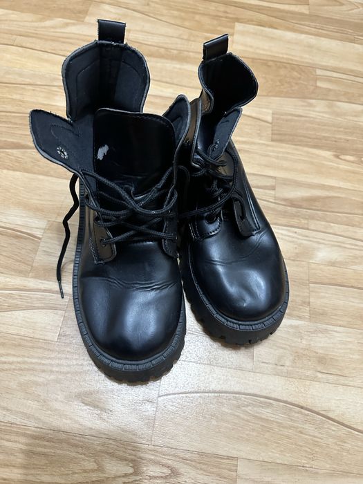 Обувь б/у женская