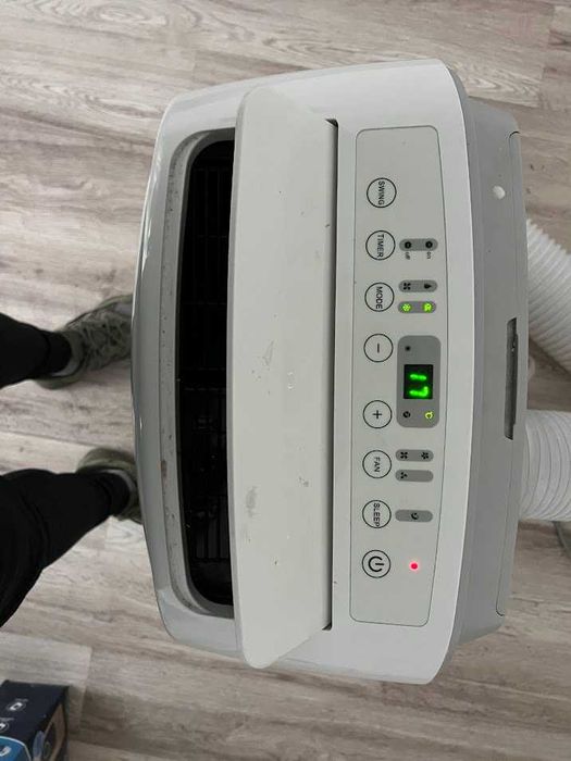 Aparat de aer conditionat mobil Star-Light 9000 BTU, Clasa A, ACMP-09A