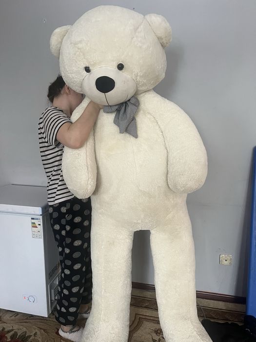 Мишка двухметровая