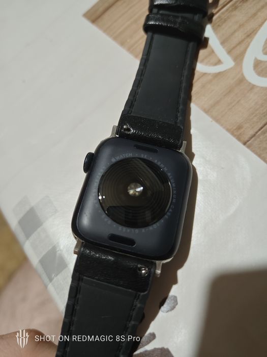 Apple Watch SE 2 40mm продам