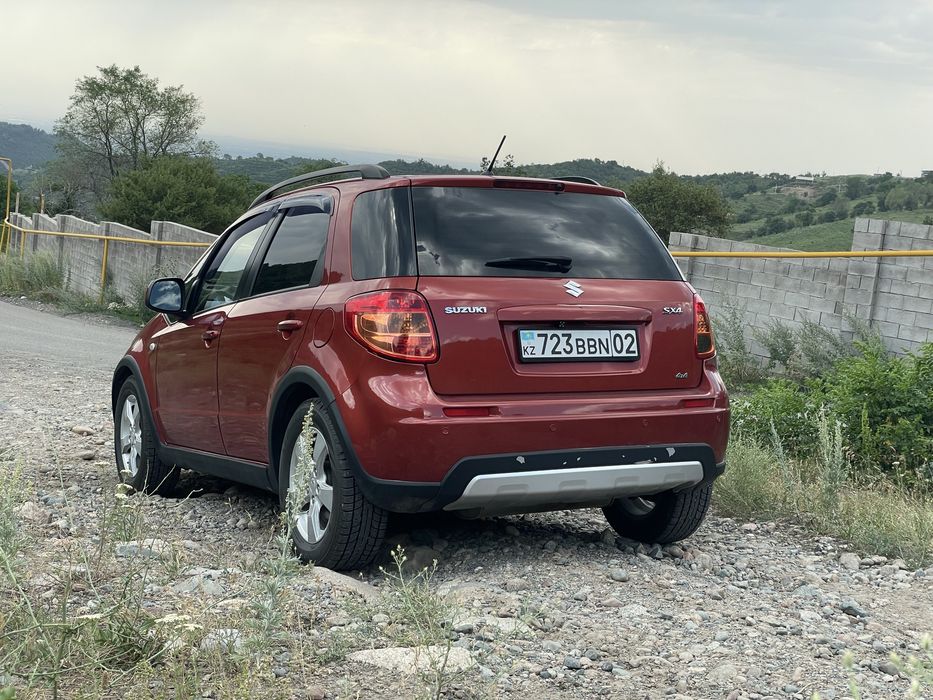 Сузуки SX4 в отличном состоянии
