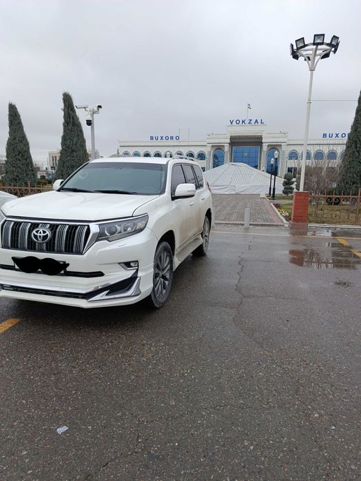 Toyota land cruiser 150 Sotiladi