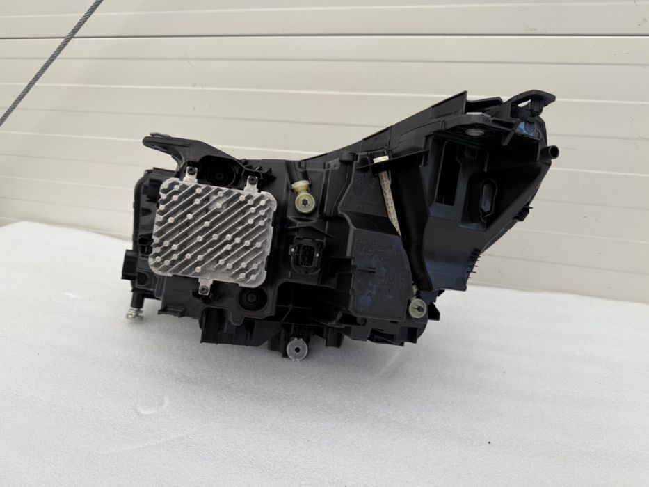 Far led stânga dreapta shadow line BMW Seria 5 G60 G61 5A798D7-09