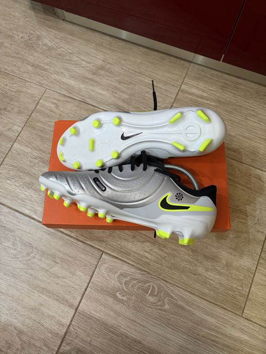 Футболни обувки Nike Legend 10 Academy 44