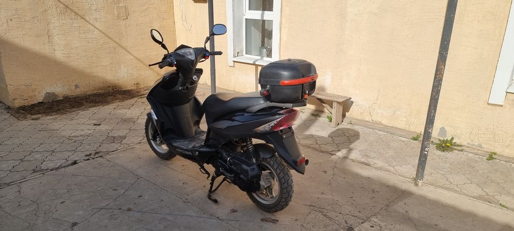 Продам скутер рейсер 50 куб.