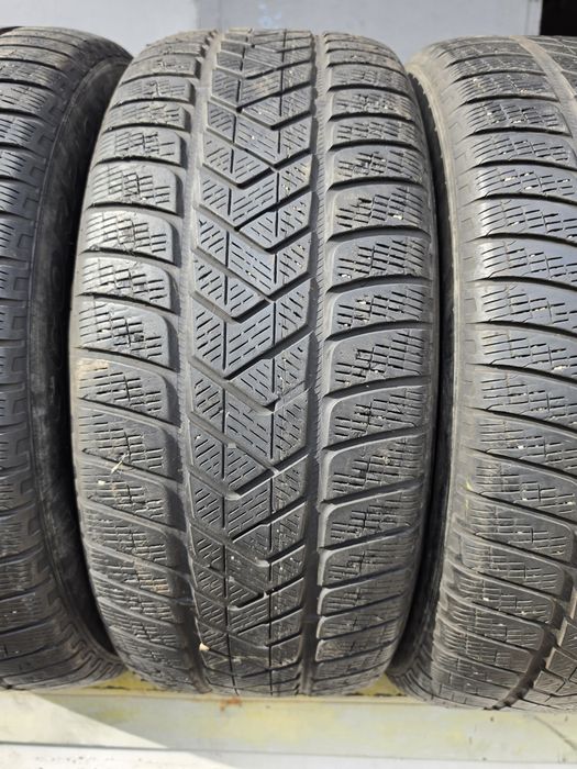 4 бр. зимни гуми 255/50/20 Pirelli  DOT 4316 5 mm