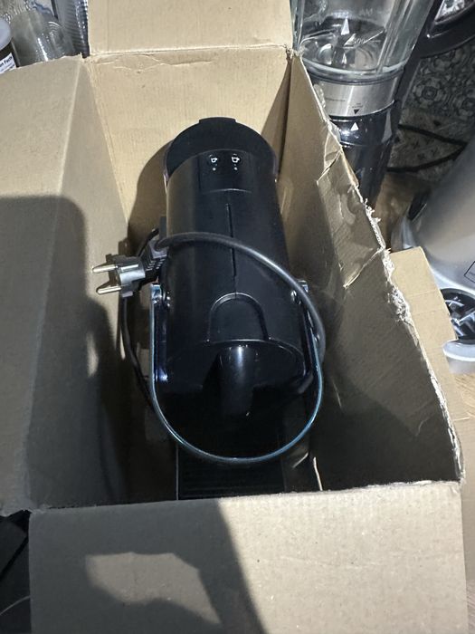 Delonghi Nespresso Pixie