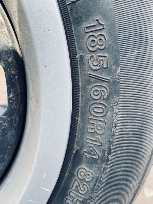 Продам летнюю резину с дисками!