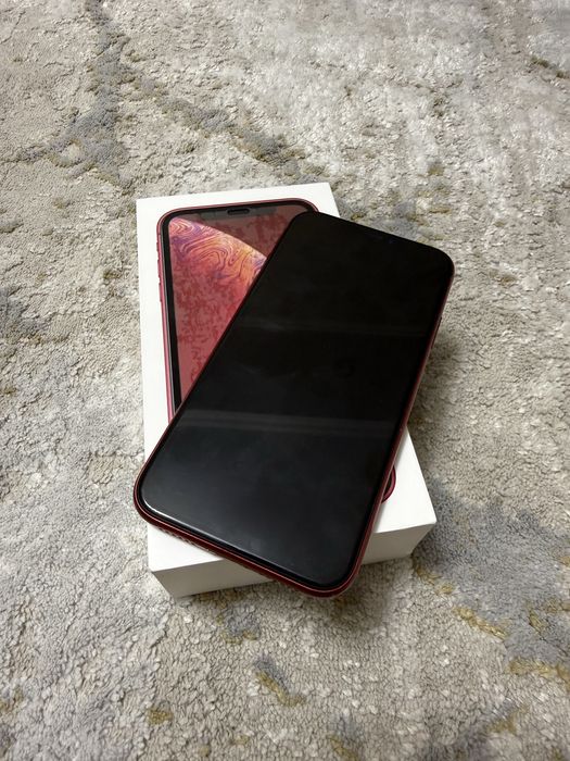 Продам iPhone XR 128гб