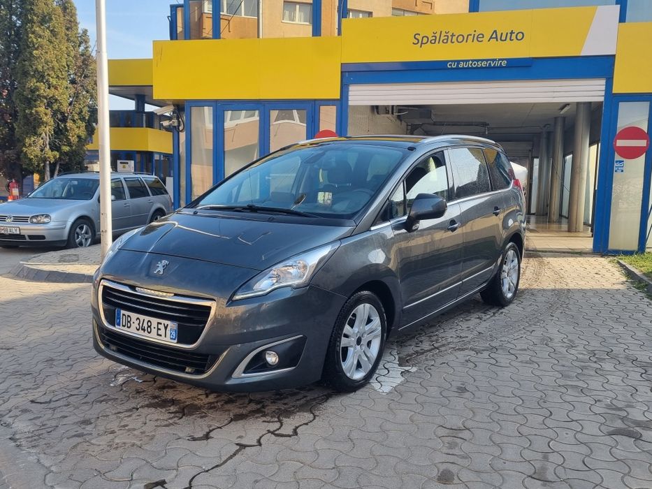 Peugeot 5008 1.6 HDI 115 cai 2014 euro.5