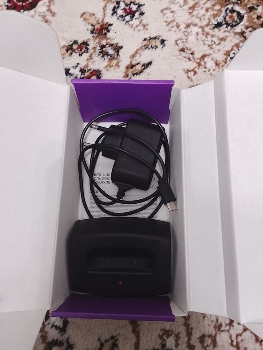 Продам телефон..