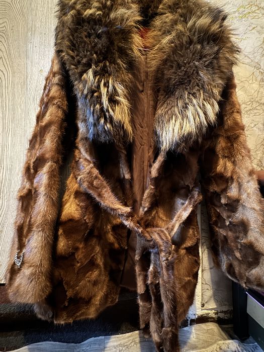 Продам норковую шубу