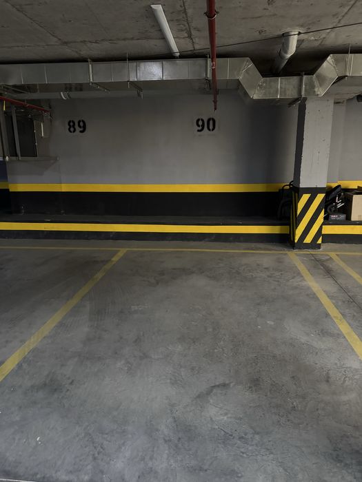 Продам парковку в Жк Барокко Гидромецентр