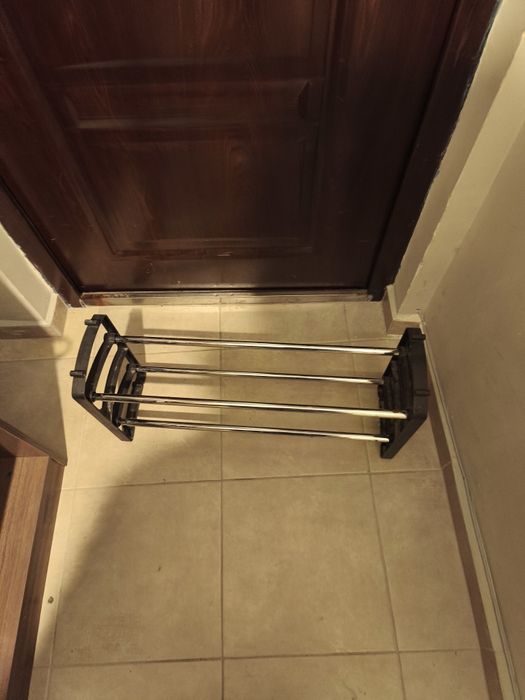 Нощни шкафчета, и етажерка