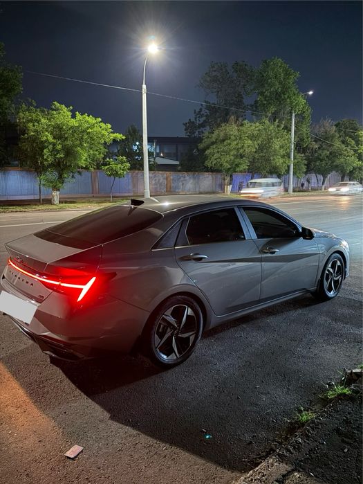 Hyundai elantra 2.0L 2021