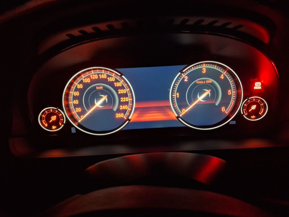 BMW 730 2014 FACE