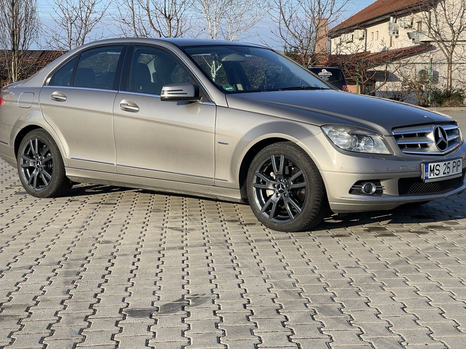 MERCEDES-BENZ C-Class 2009 — imagine 4