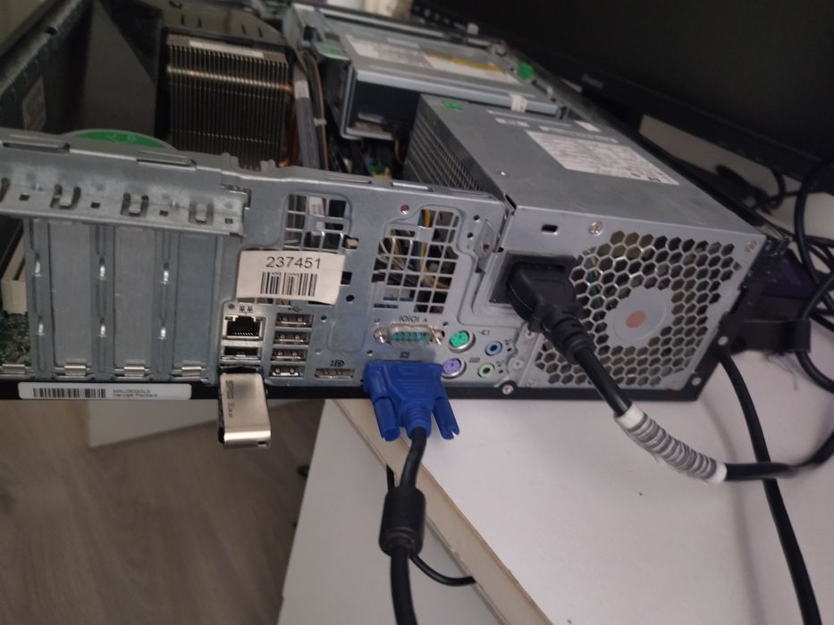 Pc sff HP Compaq 8000 Intel E8400, 8 GB, 500 gb