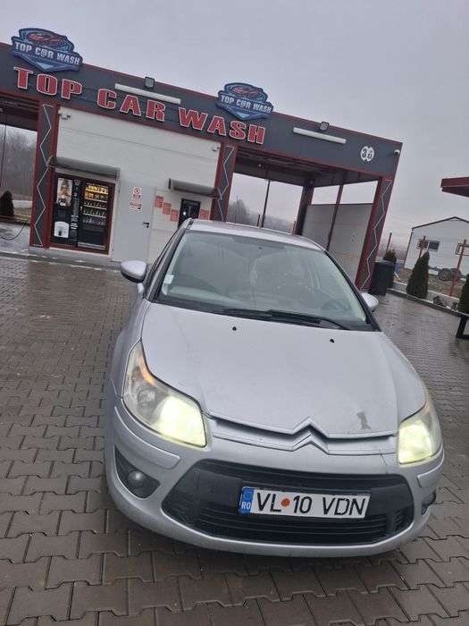 Vând sau schimb citroen c4