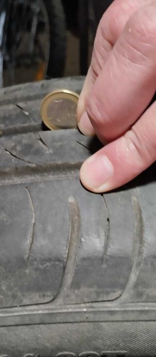 ПРОДАВАМ ГУМИ 175/65 R14 - 2 БР.