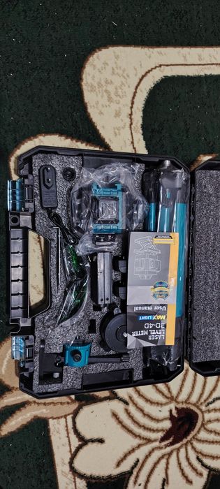 Лазерный уровень 4D Мк  D16