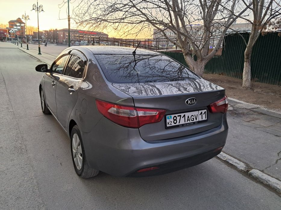 Kia Rio 2014г  1.6 бензин