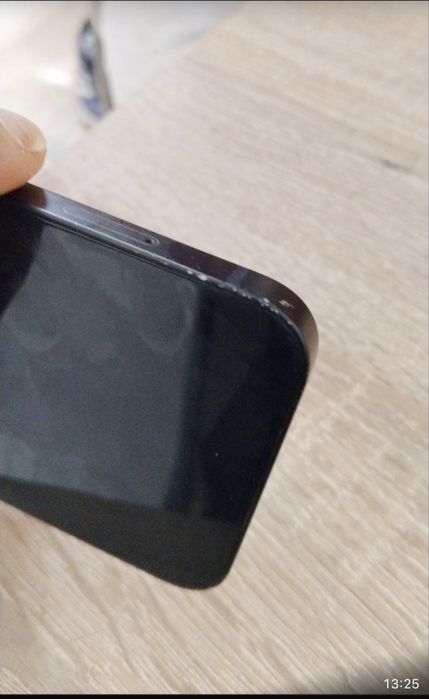 Iphone 13  96% sanatate baterie