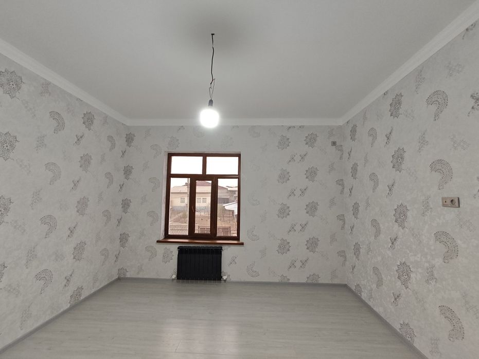 Уч Кахрамон постдан 5км кирганда  ески шоро бозор  махалла