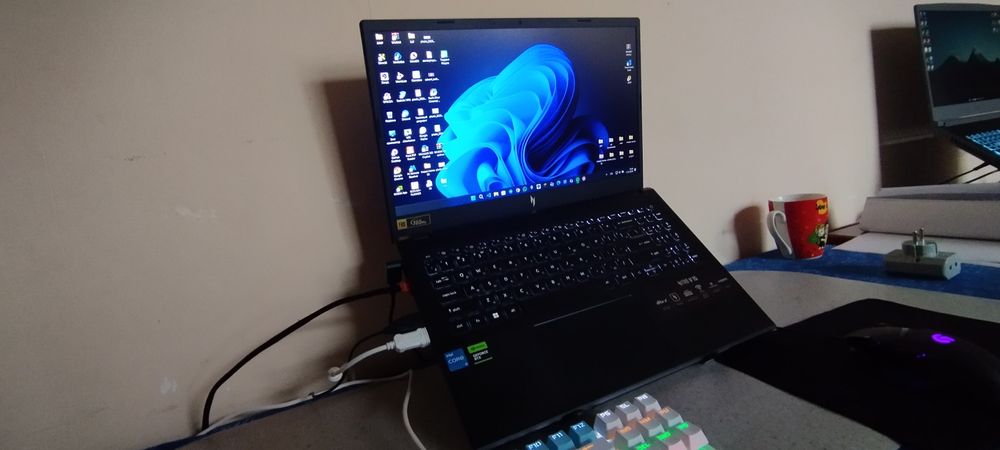 Продается Игравой ноутбук ACER NITRO V15