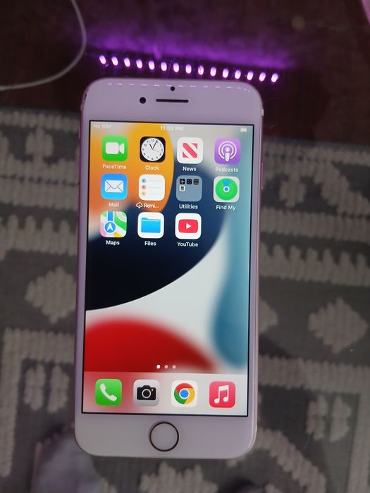 IPhone 7 rose impecabil