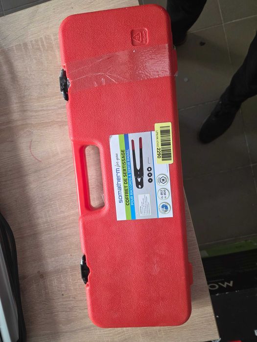 Clește manual de sertizare pentru racorduri PER și multistrat cu diametre de la 12 la 25 mm și profil H