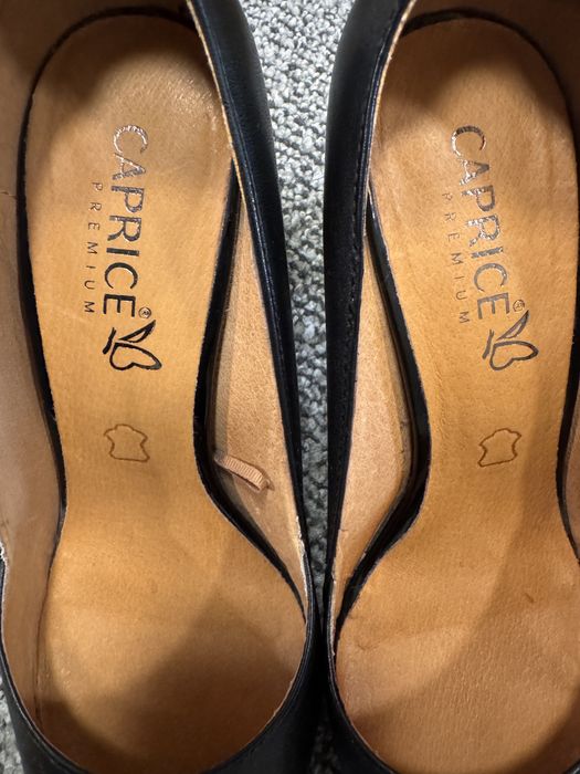 Елегантни черни обувки Catrice 39 размер