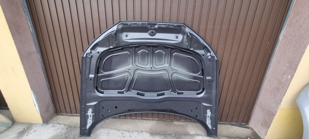 Capota motor Audi A4