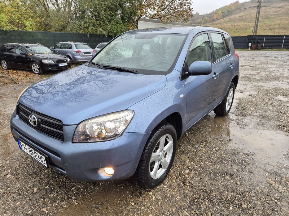 Toyota RAV-4